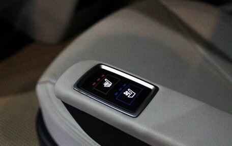 Hyundai Grand Starex Grand Starex I рестайлинг 2, 2018 год, 5 199 000 рублей, 17 фотография