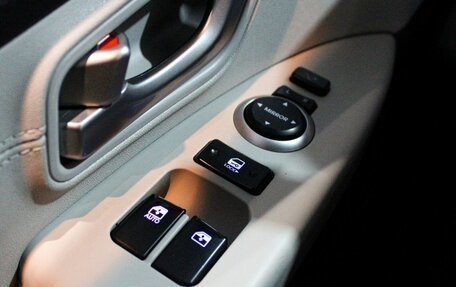 Hyundai Grand Starex Grand Starex I рестайлинг 2, 2018 год, 5 199 000 рублей, 18 фотография