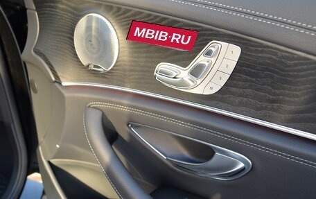 Mercedes-Benz E-Класс, 2022 год, 6 300 000 рублей, 32 фотография