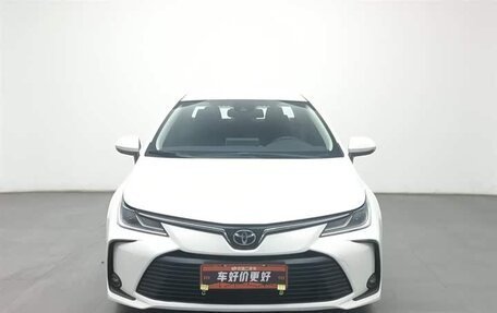 Toyota Corolla, 2022 год, 1 300 010 рублей, 2 фотография