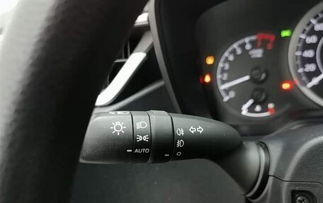 Toyota Corolla, 2022 год, 1 300 010 рублей, 7 фотография