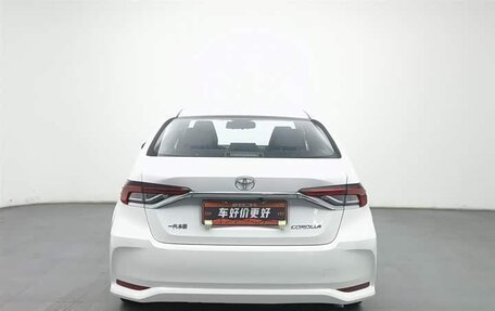 Toyota Corolla, 2022 год, 1 300 010 рублей, 4 фотография