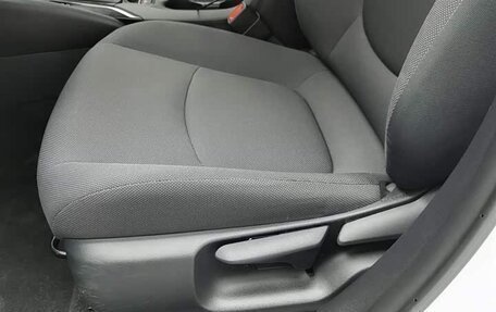 Toyota Corolla, 2022 год, 1 300 010 рублей, 9 фотография