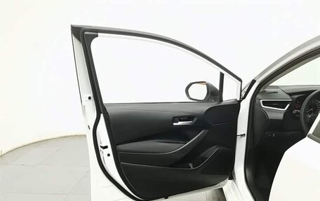 Toyota Corolla, 2022 год, 1 300 010 рублей, 21 фотография