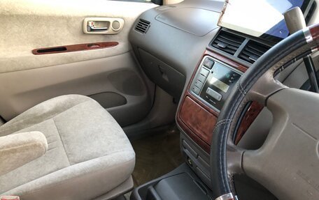 Toyota Gaia, 2001 год, 479 000 рублей, 7 фотография