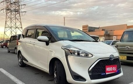 Toyota Sienta II, 2022 год, 1 550 002 рублей, 1 фотография