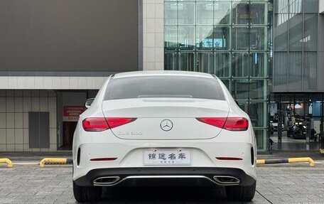 Mercedes-Benz CLS, 2022 год, 6 100 000 рублей, 4 фотография
