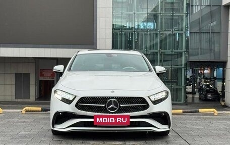 Mercedes-Benz CLS, 2022 год, 6 100 000 рублей, 2 фотография
