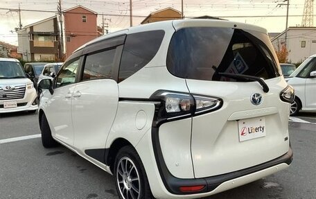 Toyota Sienta II, 2022 год, 1 550 002 рублей, 10 фотография