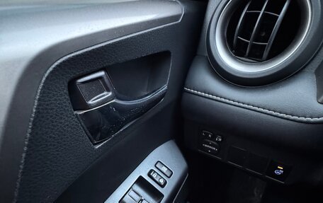 Toyota RAV4, 2019 год, 3 300 000 рублей, 16 фотография