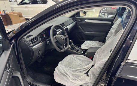 Skoda Superb III рестайлинг, 2024 год, 2 420 000 рублей, 5 фотография