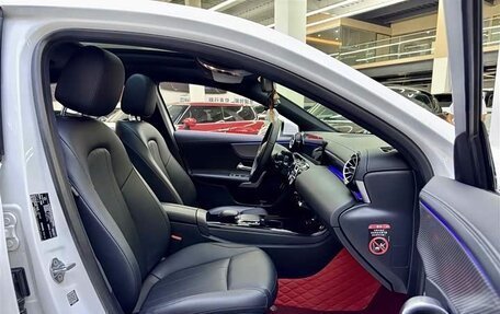 Mercedes-Benz A-Класс, 2022 год, 2 200 000 рублей, 6 фотография