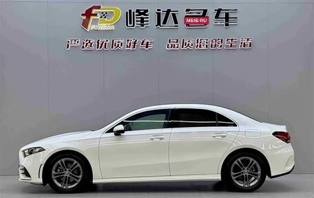 Mercedes-Benz A-Класс, 2022 год, 2 200 000 рублей, 4 фотография