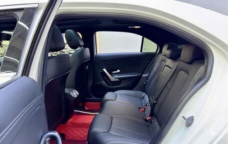 Mercedes-Benz A-Класс, 2022 год, 2 200 000 рублей, 13 фотография