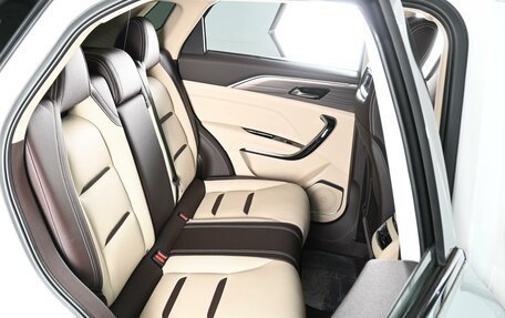 FAW Bestune T77, 2024 год, 2 199 000 рублей, 7 фотография