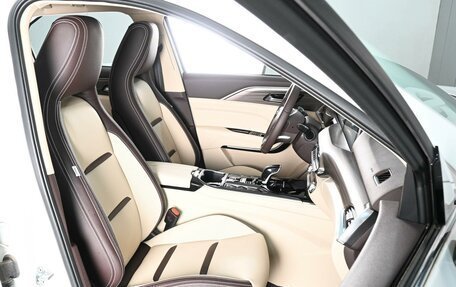 FAW Bestune T77, 2024 год, 2 199 000 рублей, 8 фотография