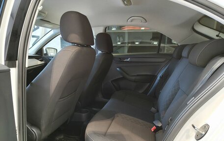 Skoda Rapid II, 2020 год, 1 500 000 рублей, 14 фотография