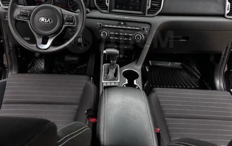 KIA Sportage IV рестайлинг, 2017 год, 1 800 000 рублей, 5 фотография