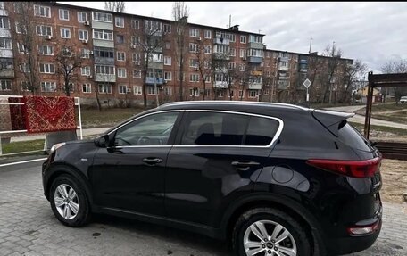 KIA Sportage IV рестайлинг, 2017 год, 1 800 000 рублей, 1 фотография