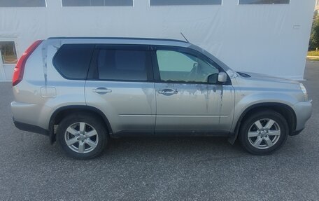 Nissan X-Trail, 2010 год, 900 000 рублей, 1 фотография