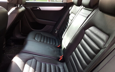 Volkswagen Passat B8 рестайлинг, 2017 год, 1 530 000 рублей, 4 фотография