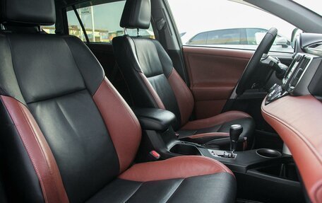 Toyota RAV4, 2013 год, 2 165 000 рублей, 14 фотография