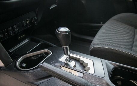 Toyota RAV4, 2016 год, 2 285 000 рублей, 15 фотография