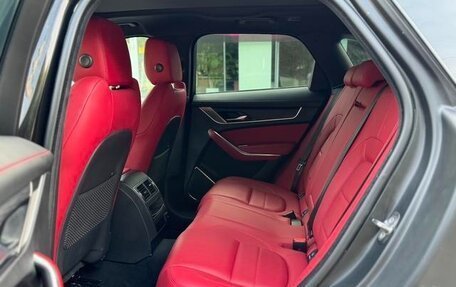 Jaguar F-Pace, 2023 год, 5 600 000 рублей, 6 фотография