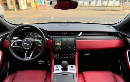 Jaguar F-Pace, 2023 год, 5 600 000 рублей, 5 фотография