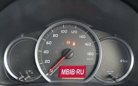 Toyota Vitz, 2013 год, 690 000 рублей, 7 фотография