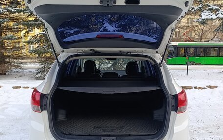 Hyundai ix35 I рестайлинг, 2013 год, 1 330 000 рублей, 10 фотография