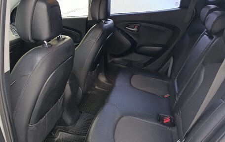 Hyundai ix35 I рестайлинг, 2013 год, 1 330 000 рублей, 14 фотография