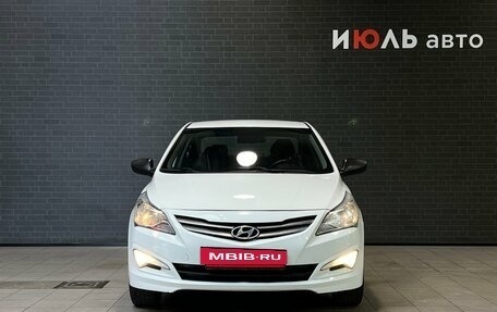 Hyundai Solaris II рестайлинг, 2014 год, 800 000 рублей, 3 фотография