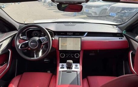 Jaguar F-Pace, 2023 год, 7 фотография