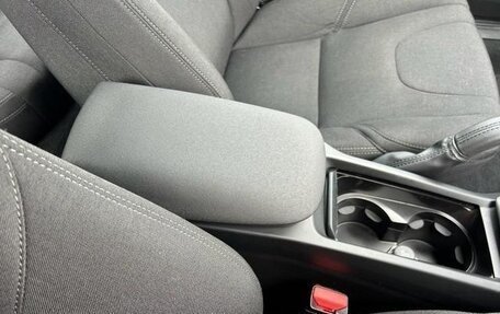 Volvo V40 II рестайлинг, 2018 год, 1 180 000 рублей, 14 фотография