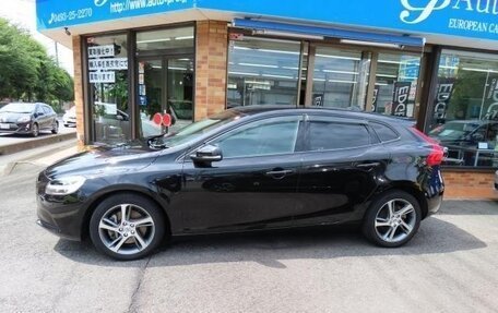 Volvo V40 II рестайлинг, 2016 год, 1 160 000 рублей, 7 фотография