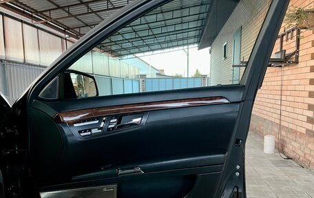 Mercedes-Benz S-Класс, 2006 год, 1 240 000 рублей, 19 фотография