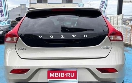 Volvo V40 II рестайлинг, 2019 год, 1 310 000 рублей, 7 фотография