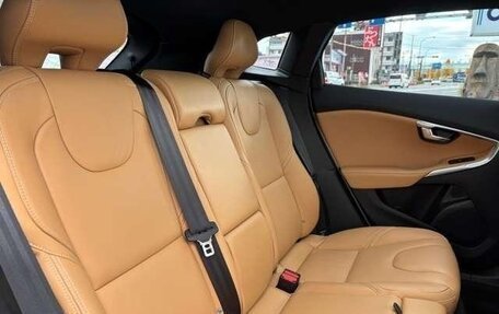 Volvo V40 II рестайлинг, 2019 год, 1 310 000 рублей, 19 фотография