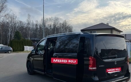 Mercedes-Benz V-Класс, 2020 год, 5 250 000 рублей, 3 фотография