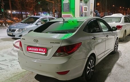 Hyundai Solaris II рестайлинг, 2013 год, 1 000 000 рублей, 11 фотография