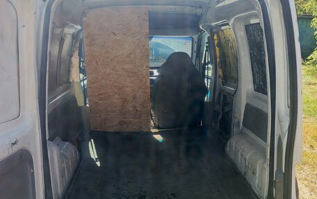 Renault Kangoo II рестайлинг, 2005 год, 230 000 рублей, 6 фотография