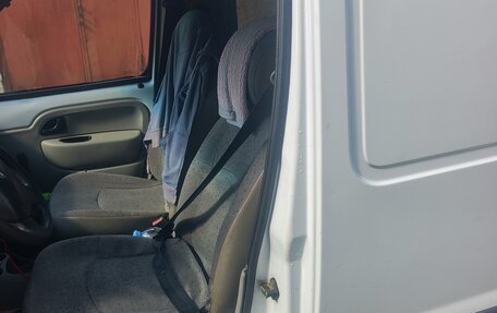 Renault Kangoo II рестайлинг, 2005 год, 230 000 рублей, 14 фотография