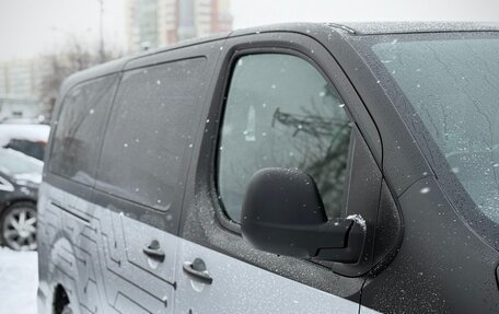 Peugeot Traveller I, 2021 год, 2 999 000 рублей, 10 фотография