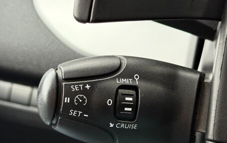 Peugeot Traveller I, 2021 год, 2 999 000 рублей, 14 фотография