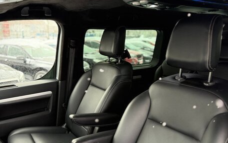 Peugeot Traveller I, 2021 год, 2 999 000 рублей, 35 фотография