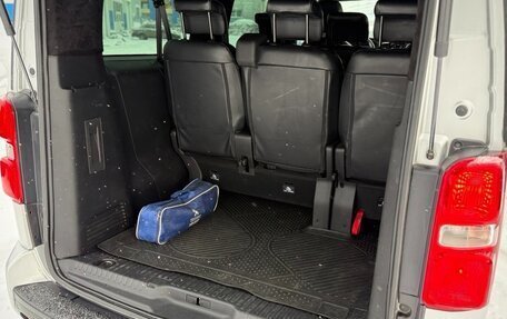 Peugeot Traveller I, 2021 год, 2 999 000 рублей, 34 фотография