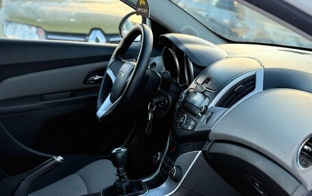 Chevrolet Cruze II, 2013 год, 699 000 рублей, 24 фотография