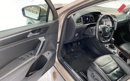 Volkswagen Tiguan II, 2017 год, 2 200 000 рублей, 16 фотография