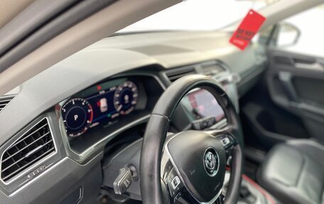 Volkswagen Tiguan II, 2017 год, 2 200 000 рублей, 15 фотография